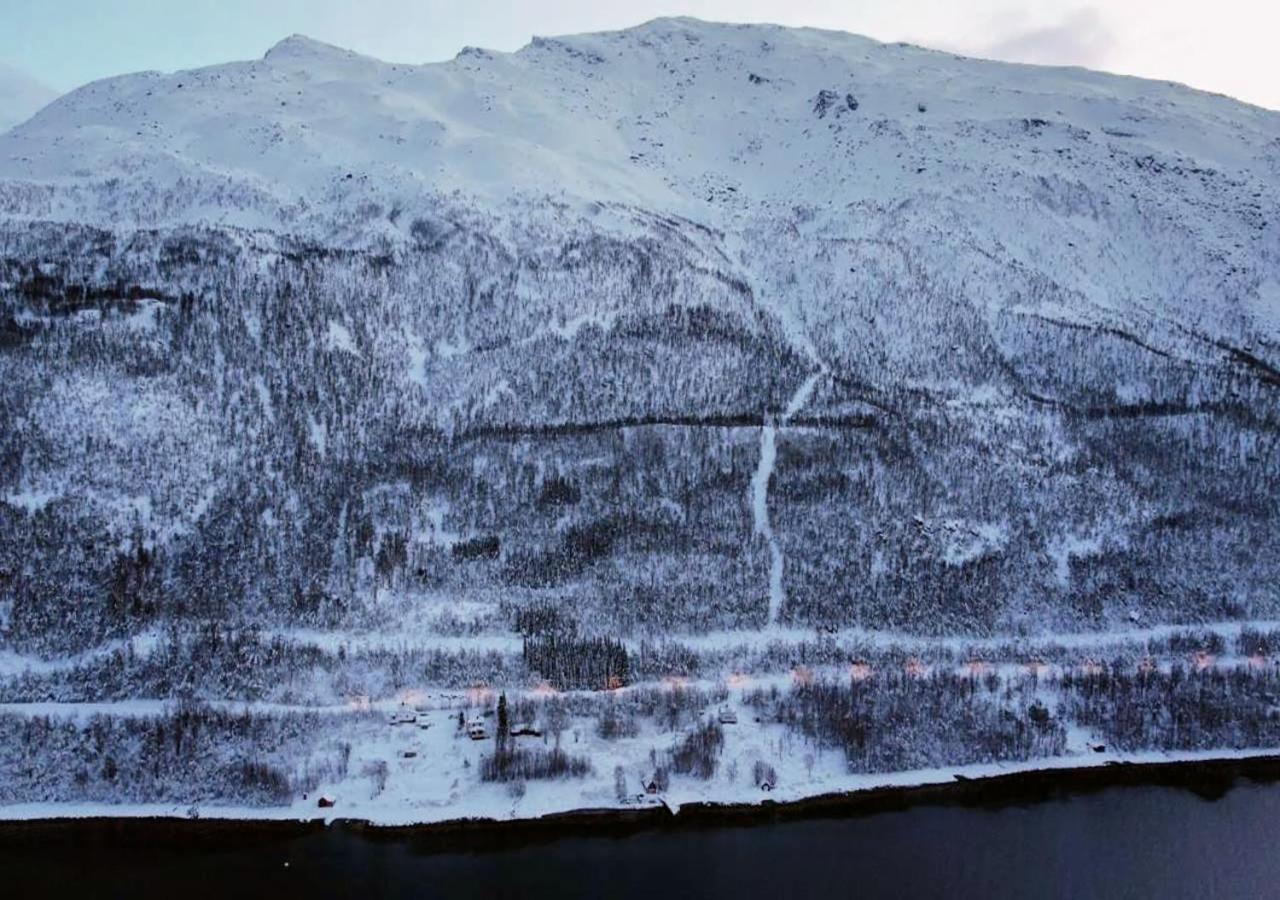 Villa Lyngenfjord Olderdalen Buitenkant foto