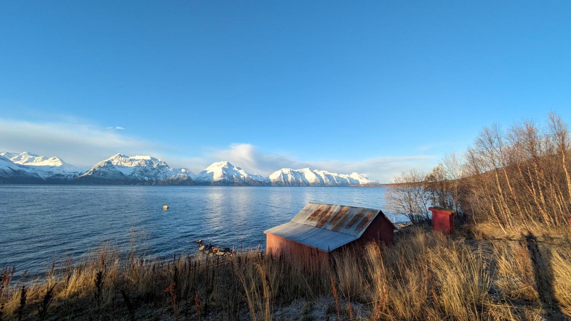 Villa Lyngenfjord Olderdalen Buitenkant foto